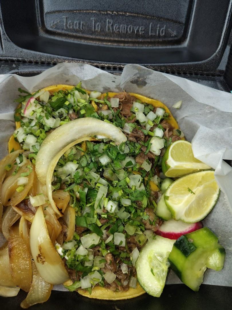 Aztecas Taco Truck